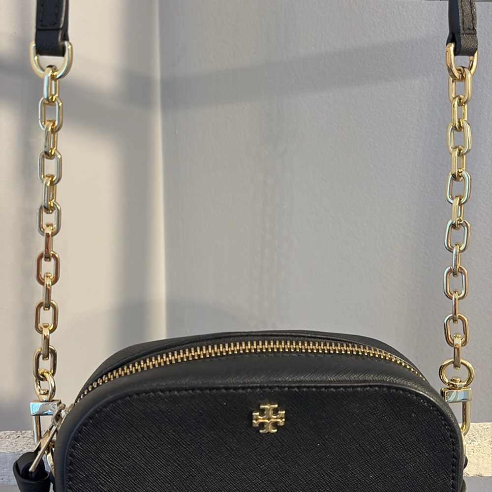 Tory Burch Black and Gold Crossbody Bag - Picture 5 of 8